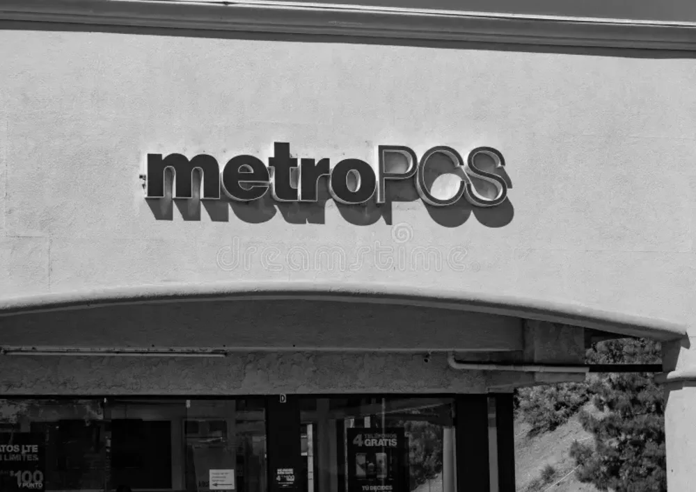 What Time Does MetroPCS Close